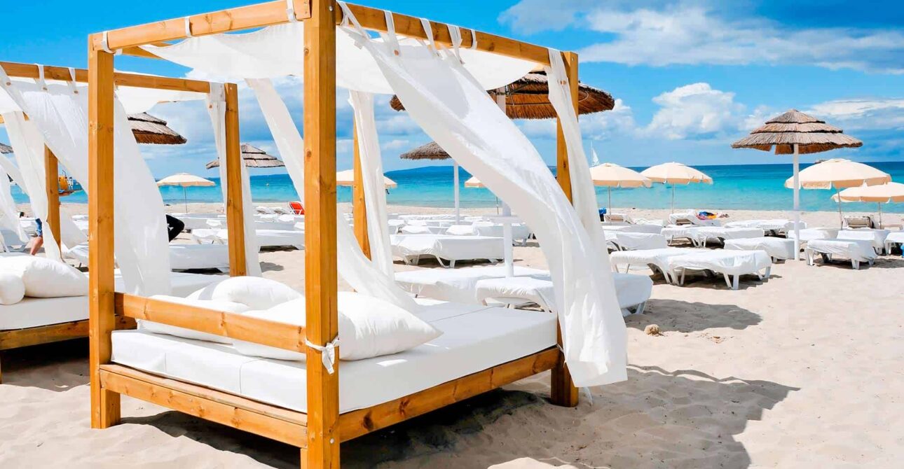 Discovering Ibiza’s Stunning Beaches: A Trip to Paradise
